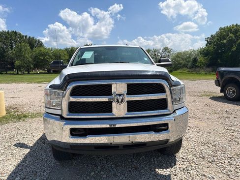Used 2018 RAM 2500 Tradesman w/ Chrome Appearance Group AWD/4WD image 2