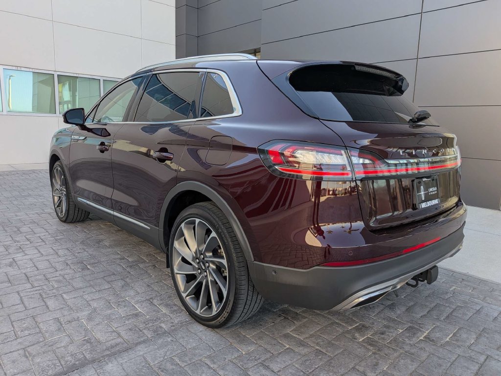 Used 2023 Lincoln Nautilus Reserve w/ Equipment Group 202A AWD/4WD image 3