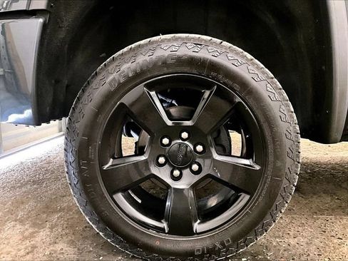 Used 2019 GMC Sierra 1500 Limited w/ Elevation Edition AWD/4WD image 9