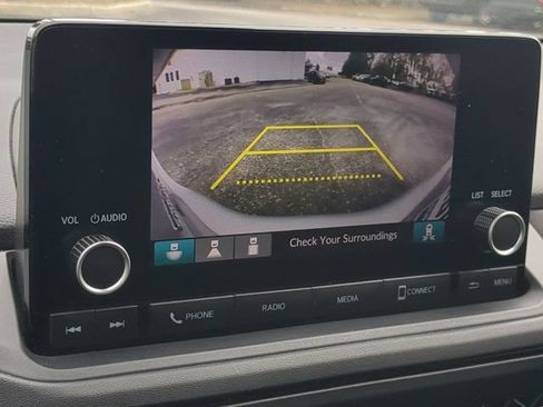 Used 2024 Honda Accord EX image 19