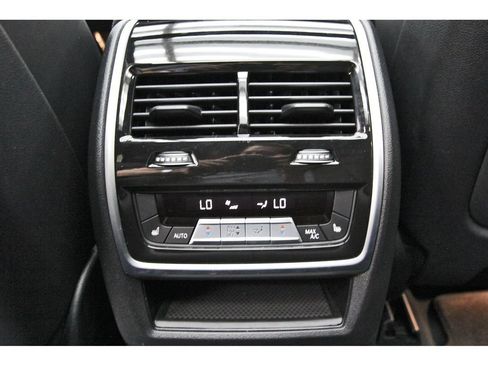 Used 2024 BMW X5 sDrive40i w/ Premium Package RWD image 14