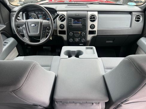 Used 2014 Ford F150 XLT w/ XLT Chrome Package image 24