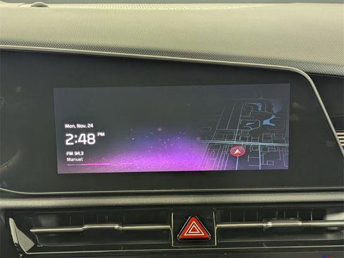 New 2026 Kia Niro EX image 19