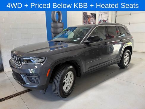 Used 2023 Jeep Grand Cherokee Laredo AWD/4WD image 5