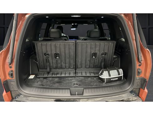 Used 2025 Hyundai Santa Fe Calligraphy AWD/4WD image 26