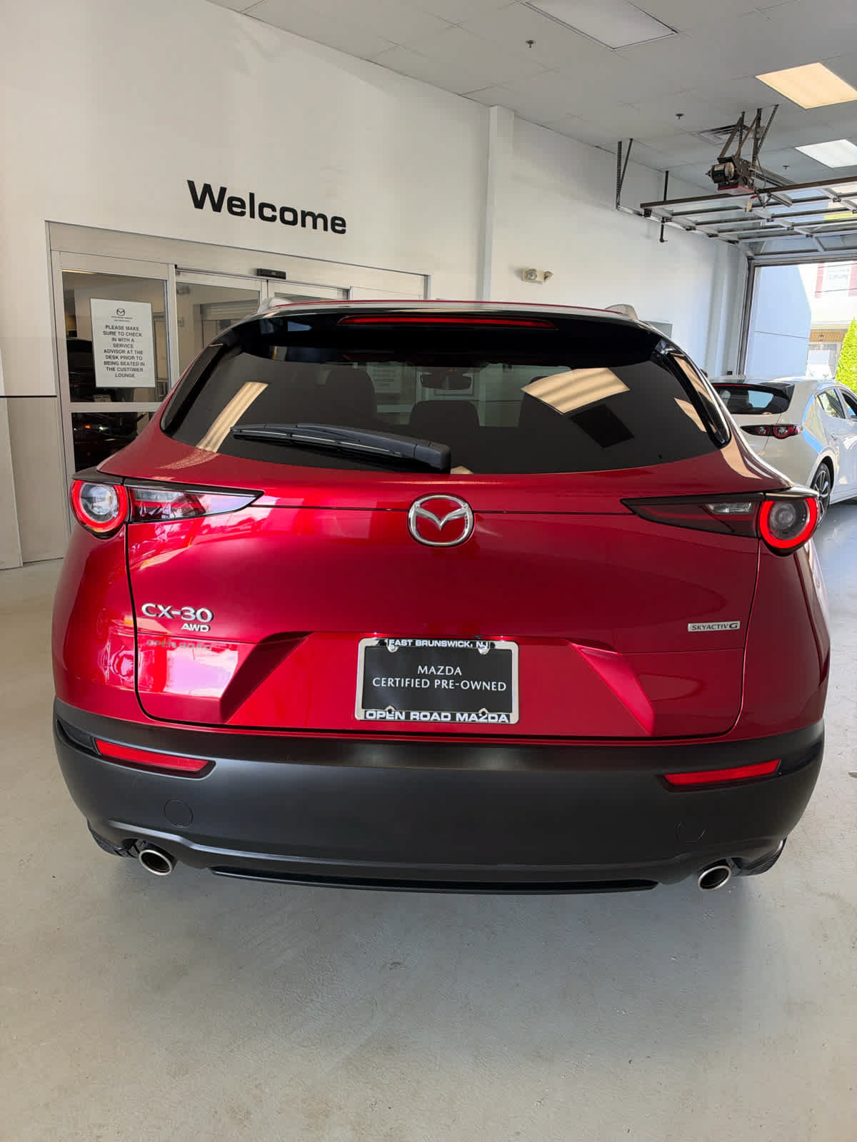 Used 2023 MAZDA CX-30 AWD 2.5 S w/ Select Package image 4