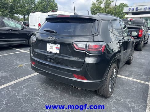 Used 2022 Jeep Compass High Altitude AWD/4WD image 3