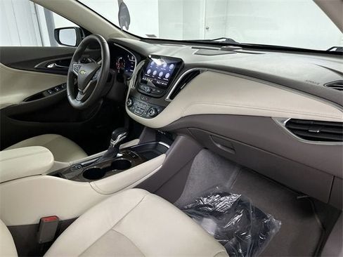 Certified 2024 Chevrolet Malibu LT image 29