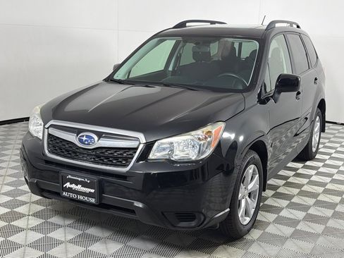 Used 2015 Subaru Forester 2.5i Premium w/ All-Weather Package image 8
