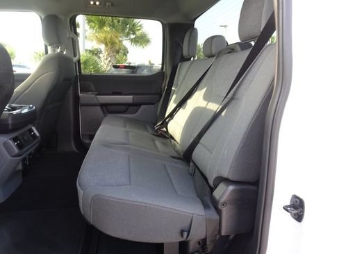 Used 2025 Ford F150 XLT w/ Equipment Group 301A Standard AWD/4WD image 9