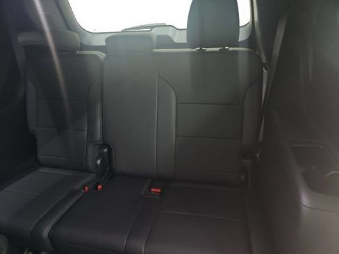 Used 2026 Buick Enclave Preferred FWD image 4