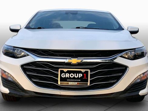 Used 2023 Chevrolet Malibu LT FWD image 4