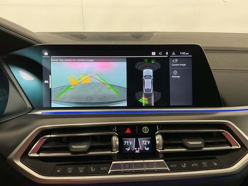 Certified 2022 BMW X6 xDrive40i w/ M Sport Package image 13