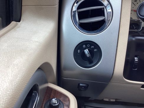 Used 2012 Ford Expedition EL XLT image 26