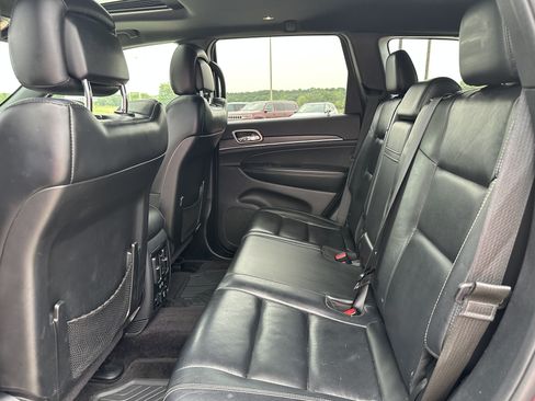 Used 2017 Jeep Grand Cherokee Limited AWD/4WD image 21
