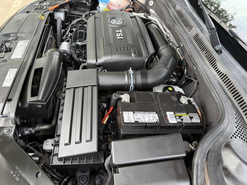 Used 2014 Volkswagen Jetta SE FWD image 38