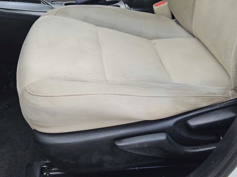 Used 2014 Toyota Corolla LE image 23