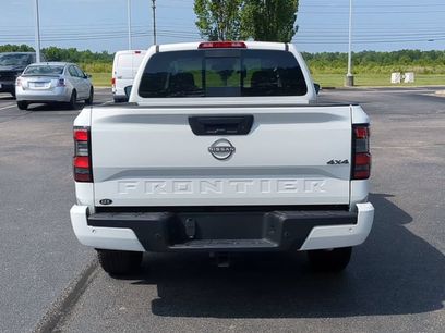 Used 2025 Nissan Frontier SV w/ SV Convenience Package