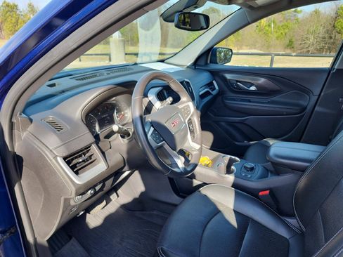 Certified 2022 GMC Terrain SLT image 13