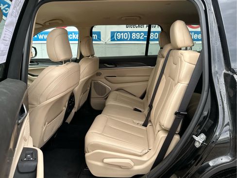 Used 2021 Jeep Grand Cherokee L Limited image 44