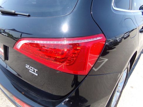 Used 2012 Audi Q5 2.0T Premium image 22