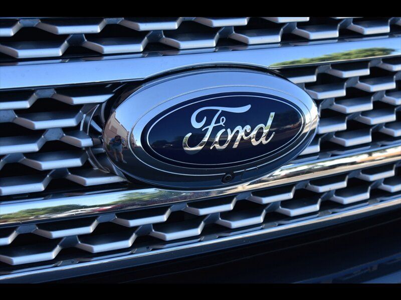 Used 2020 Ford Expedition Max Platinum AWD/4WD image 48