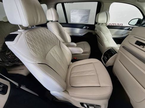 New 2027 BMW X7 xDrive40i AWD/4WD image 29