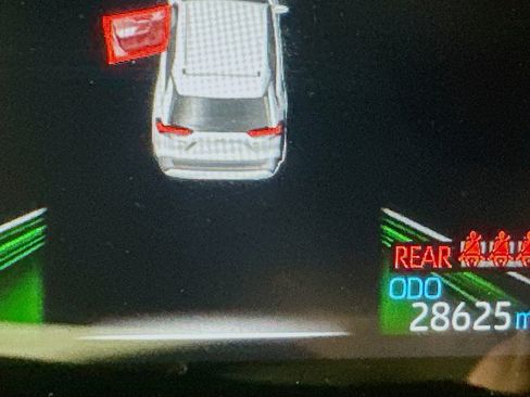 Used 2025 Toyota RAV4 XLE FWD image 19