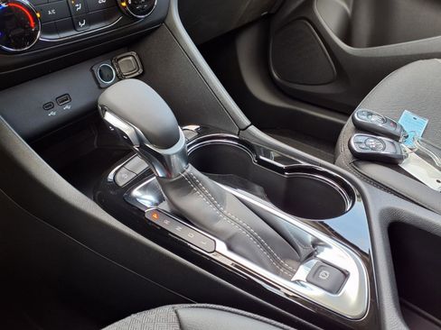 New 2026 Buick Encore GX Preferred FWD image 8