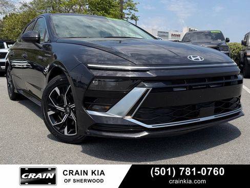 Used 2025 Hyundai Sonata SEL FWD image 1