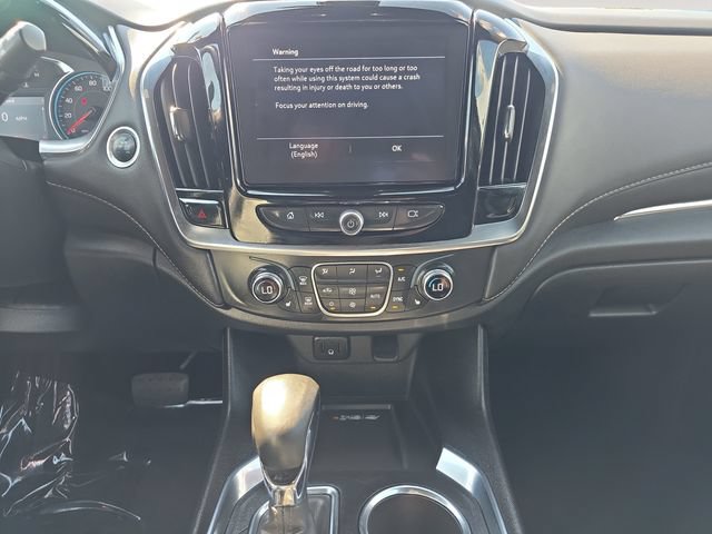 Used 2023 Chevrolet Traverse LT AWD/4WD image 11