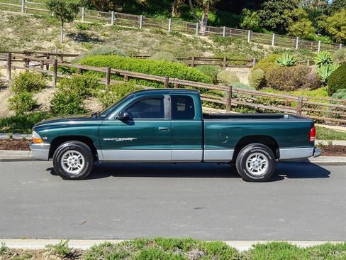 Used 1998 Dodge Dakota SLT image 3