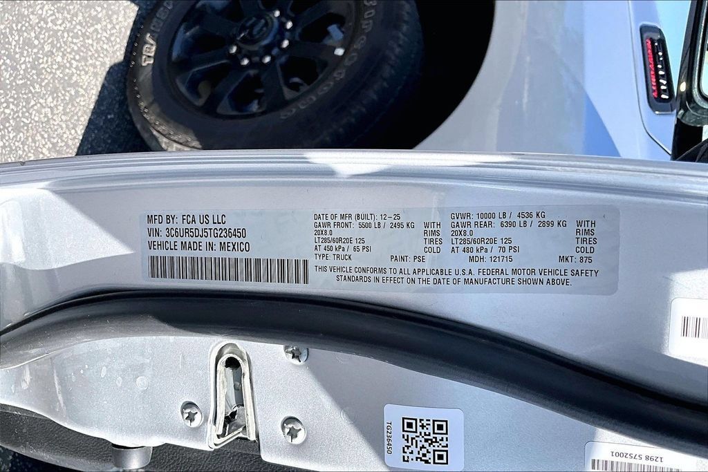 Certified 2026 RAM 2500 Big Horn AWD/4WD image 30