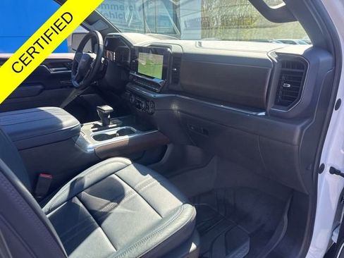 Used 2023 Chevrolet Silverado 1500 High Country w/ High Country Premium Package AWD/4WD image 28
