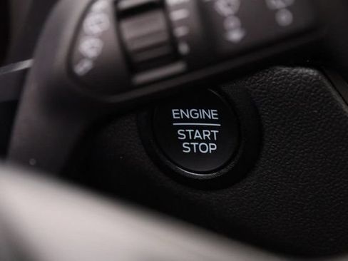 Used 2025 Ford Escape Active AWD/4WD image 14