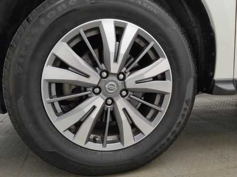 Used 2020 Nissan Pathfinder SL FWD image 30