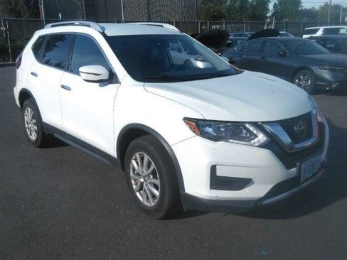 Used 2020 Nissan Rogue SV AWD/4WD image 2