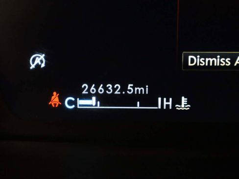 Used 2022 Lincoln Corsair Reserve w/ Equipment Group 201A image 8