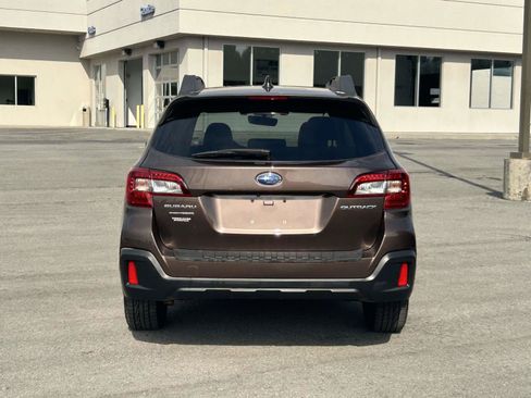 Used 2019 Subaru Outback 2.5i Limited w/ Popular Package #2 AWD/4WD image 6
