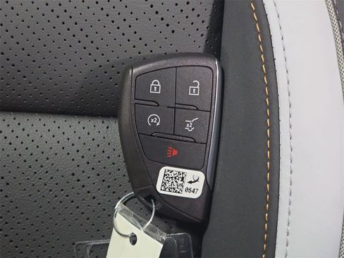 New 2026 Buick Envision Sport Touring image 35