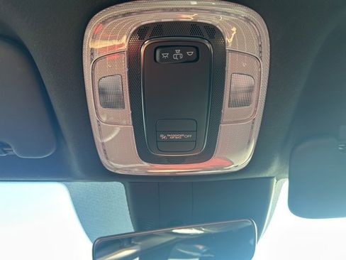 Used 2025 Hyundai Elantra Sport image 20