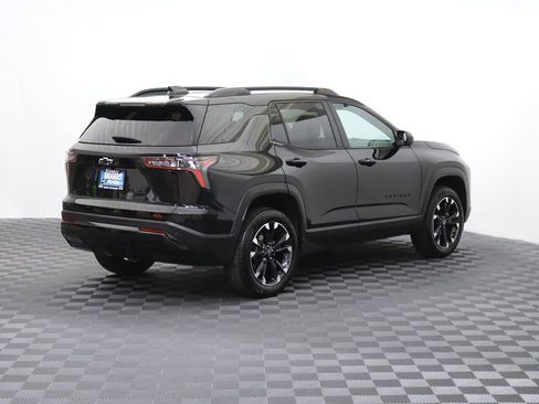 Used 2026 Chevrolet Equinox RS FWD image 8