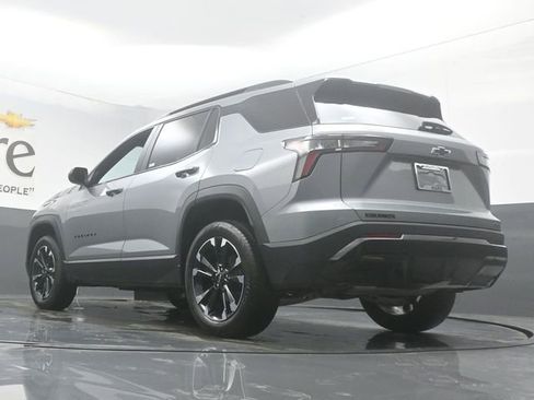 Used 2026 Chevrolet Equinox RS FWD image 5