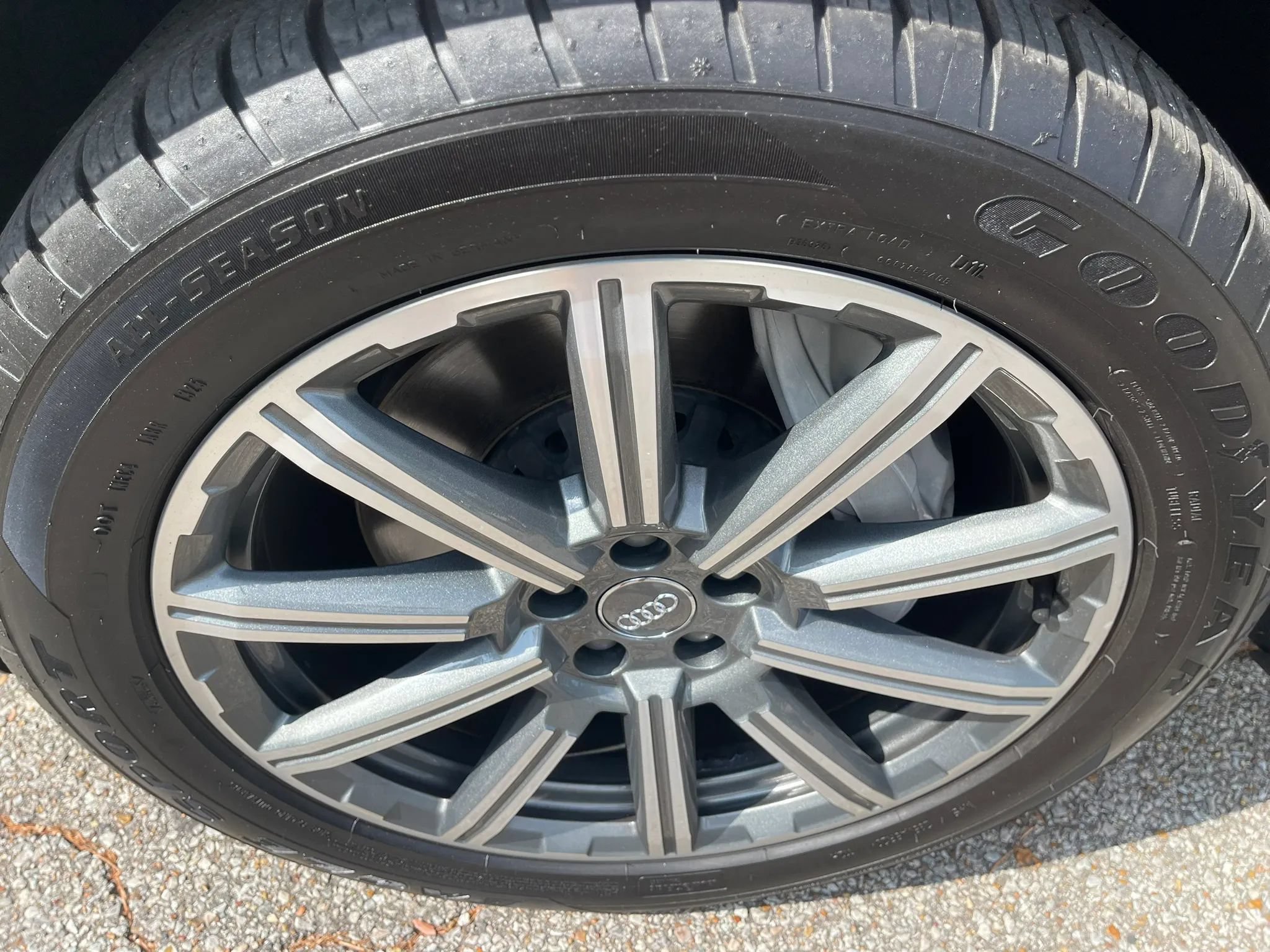 Used 2019 Audi Q7 2.0T Premium Plus w/ Premium Plus Package AWD/4WD image 9