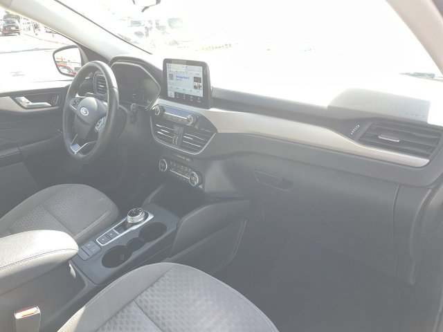 Used 2021 Ford Escape SE w/ SE Sport Appearance Package FWD image 29