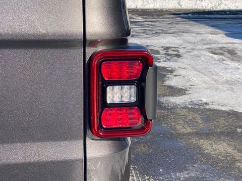 New 2026 Jeep Gladiator Sport image 13