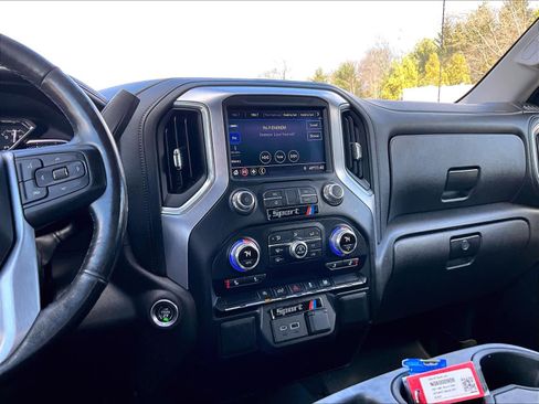 Used 2021 GMC Sierra 1500 Elevation image 18