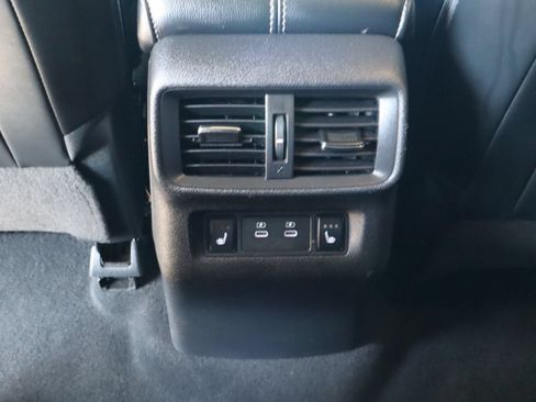 Used 2025 Nissan Murano Platinum w/ Cargo Package AWD/4WD image 34