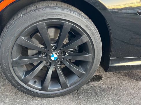 Used 2011 BMW 328i Sedan w/ Premium Pkg image 28