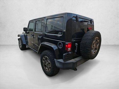 Used 2017 Jeep Wrangler Unlimited Rubicon w/ Connectivity Group image 5